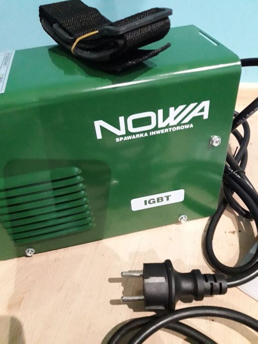 Продам инверторний сварочний аппарат в кмплекте маска.