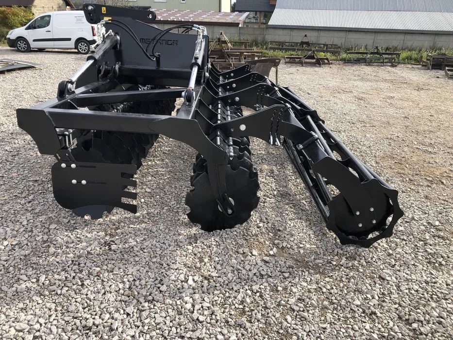 Brona talerzowa hydrauliczna hydraulicznie Metanga BTH 4;4,5;5;5,5;6m