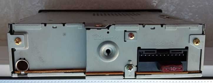 Radio samochodowe Pioneer z odtwarzaczem kaset magnetofonowych