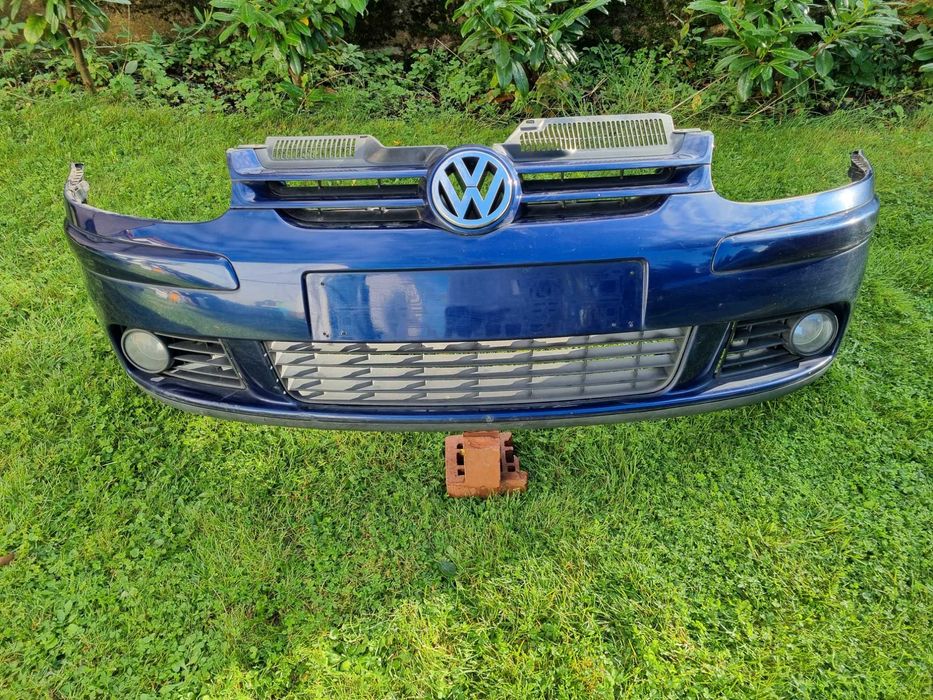 VW GOLF V 5 (03-09)- ZDERZAK PRZEDNI przód komplet z grillem oryginał