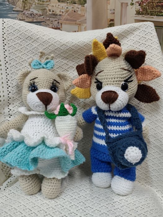 Вязаные игрушки ждут своих друзей