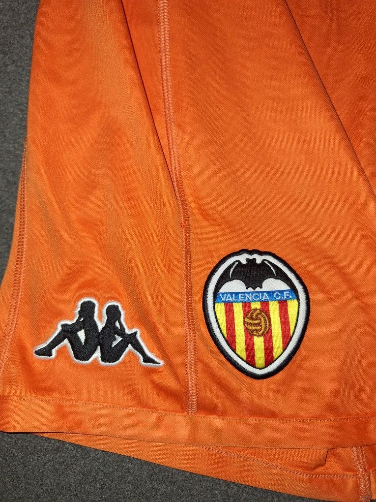 spodenki piłkarskie Valencia C.F. Kappa La Liga, size Large