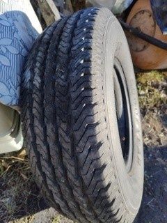 Резина R15/P235/75/1шт. Новая с камерой