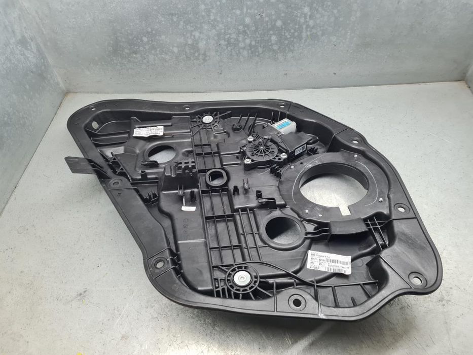 Elevador vidros trás esquerdo KIA Ceed Sportswagon (JD)