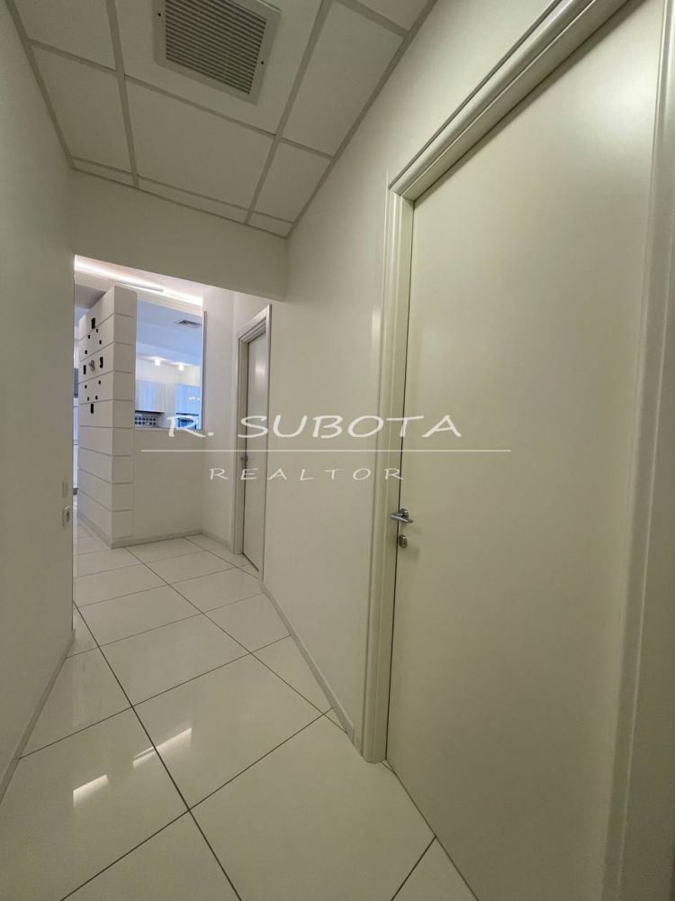 4к Центр Днепра студия 171 м2 ЖК Мост Сити Дуэт Loft White Маяк
