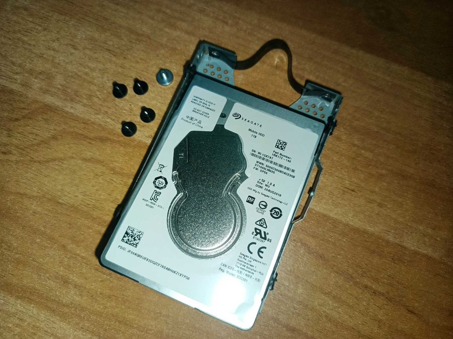 Консоль Sony PlayStation 4 Slim (PS4 Slim) CUH-2016A на 1TB под ремонт