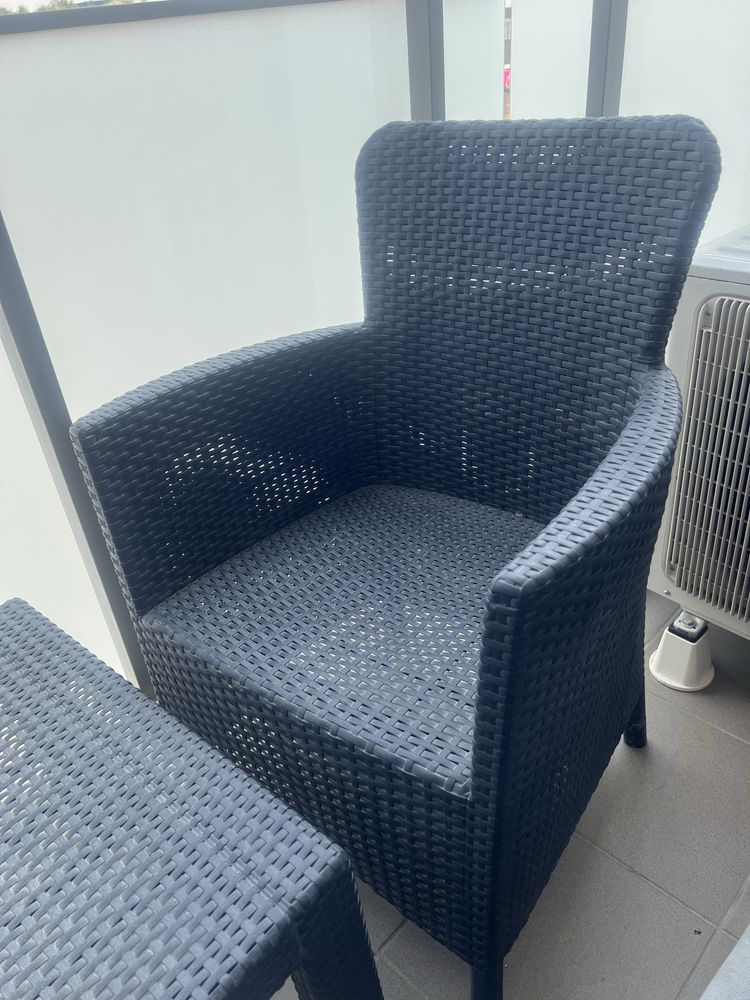 Stół z krzeslami ogrod balkon 2+1 Allibert