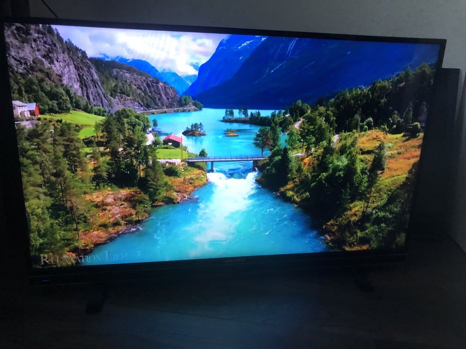 3D Телевізор 49 SMART TV Grundig