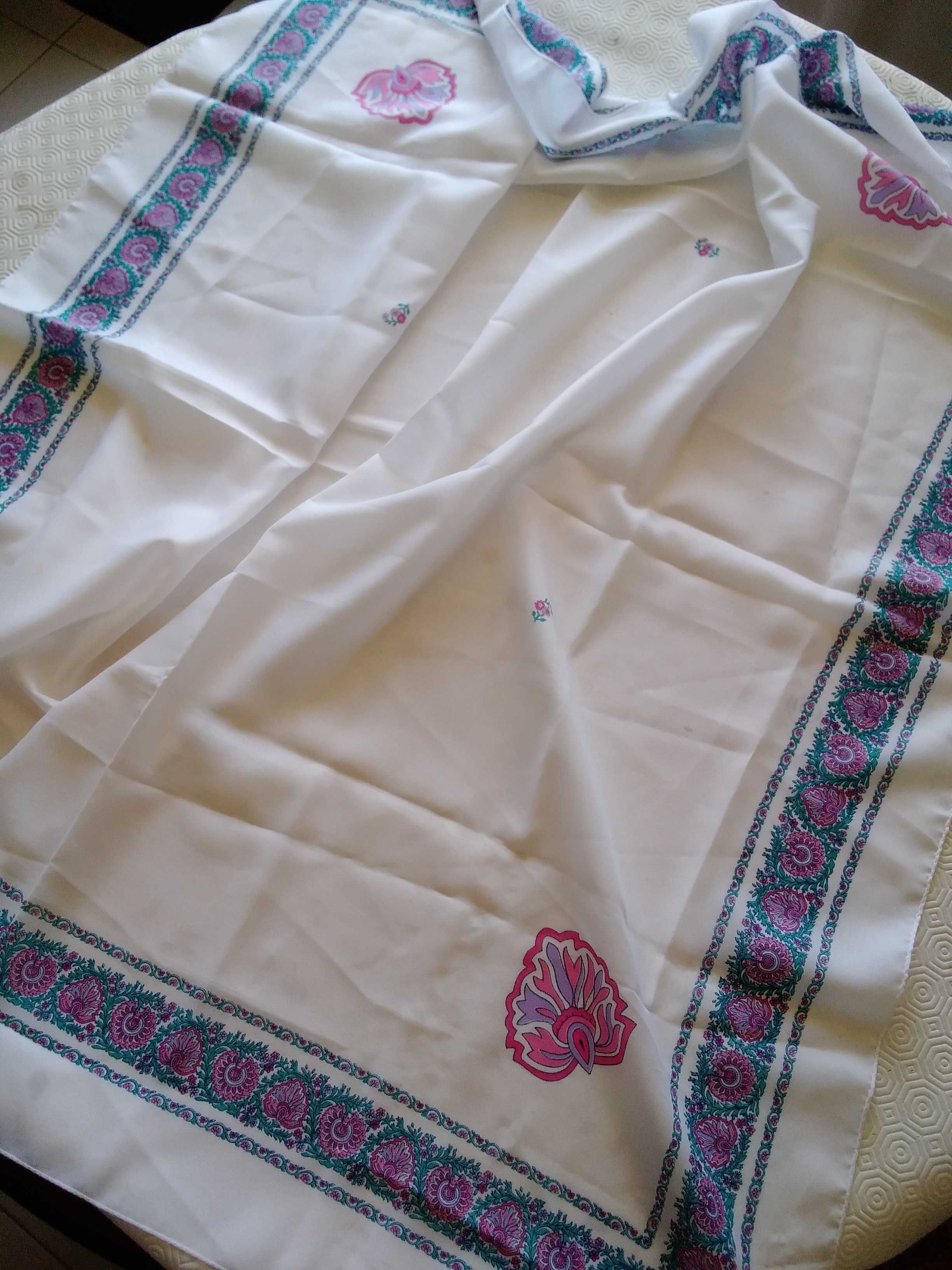 8 lenços variados para venda