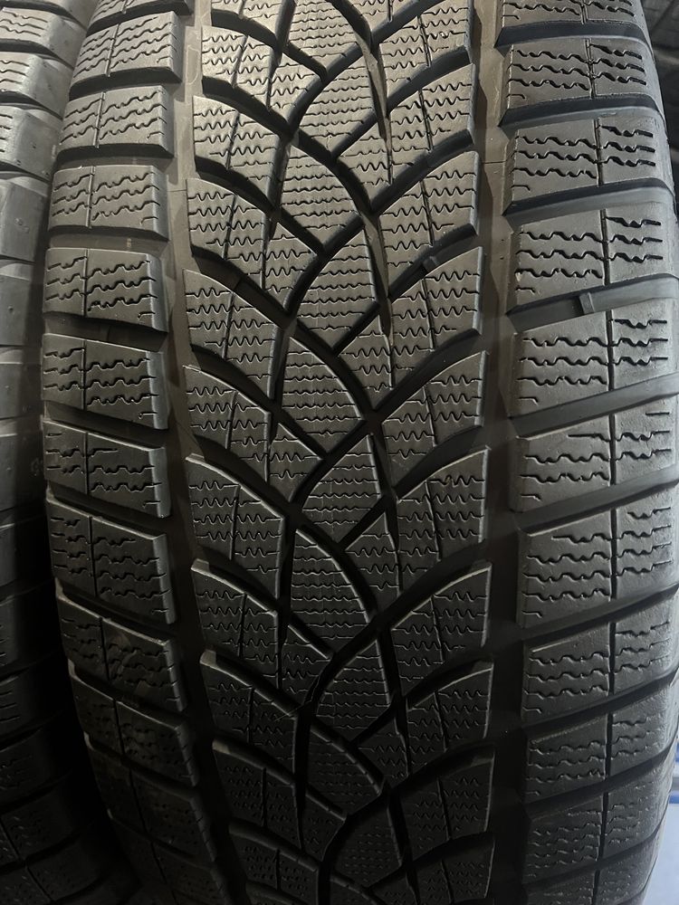 265/45/20+235/50/20 R20 Goodyear Ultra Grip Perfomance + 4шт зима