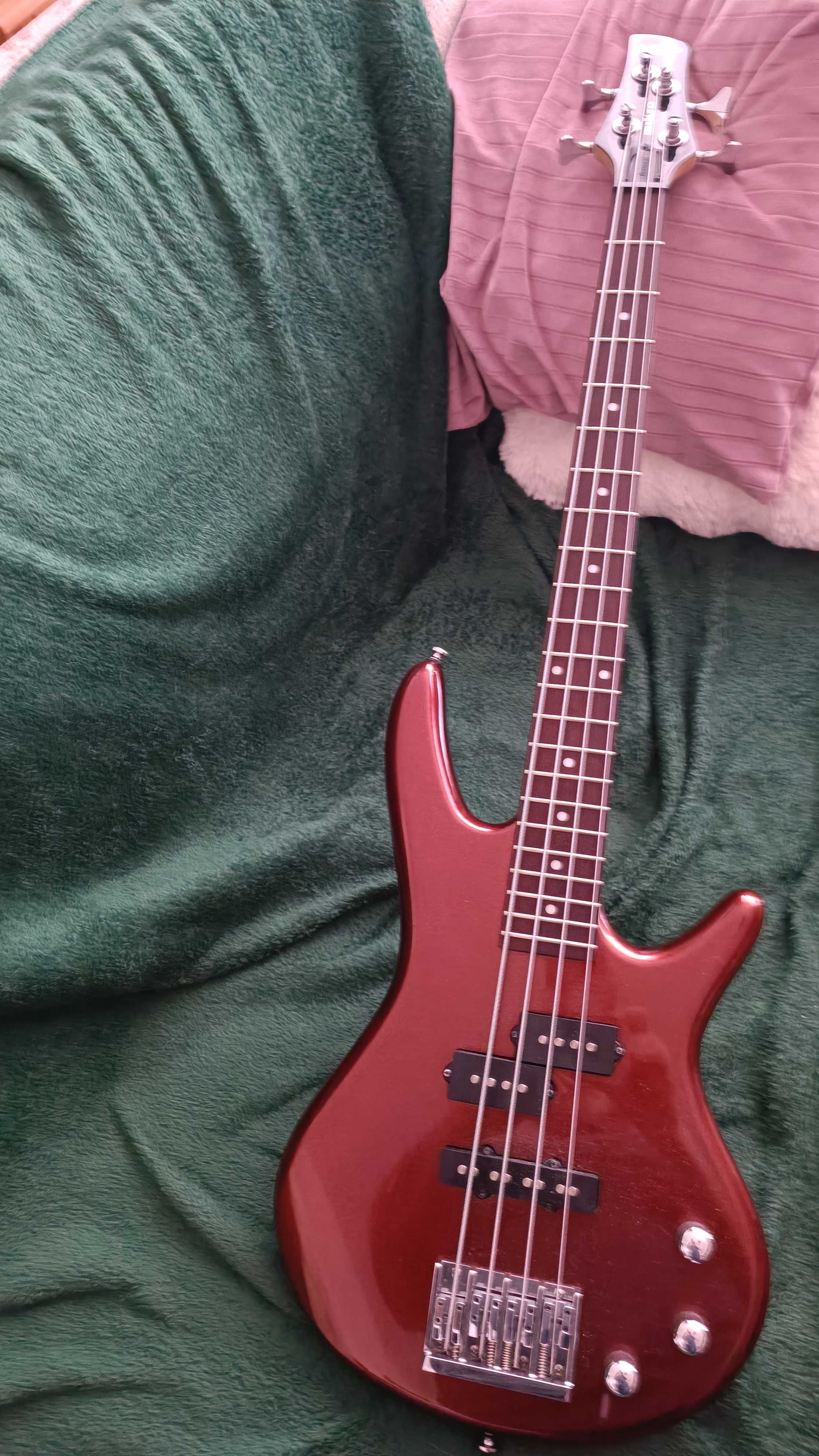 Sprzedam gitarę basową Ibanez Mikro