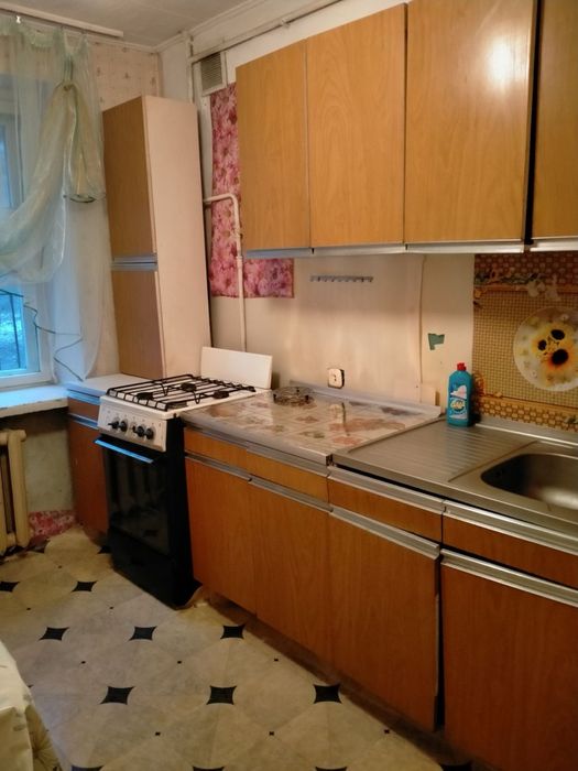 Здається 2х кімн квартра по вул Кравчука (26школа)