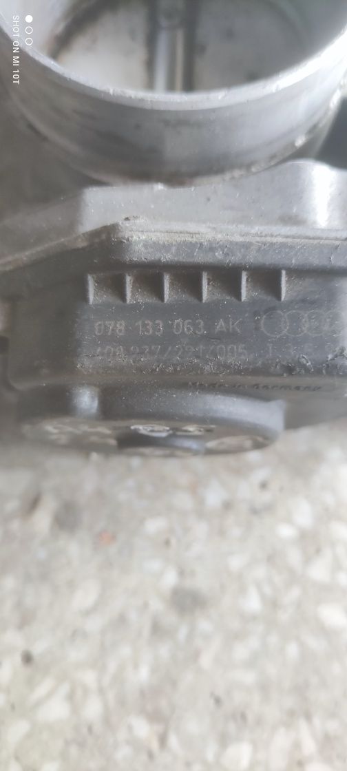 Przepustnica audi a4 B5 passat B5 A6 C5 2.4 v6 2.8, 078,133,063ak