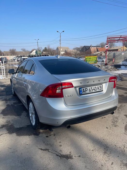 Продам машину Volvo s60 2012р