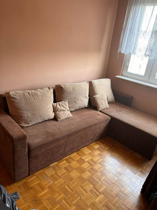 Narożnik z funkcją spania +poduszki