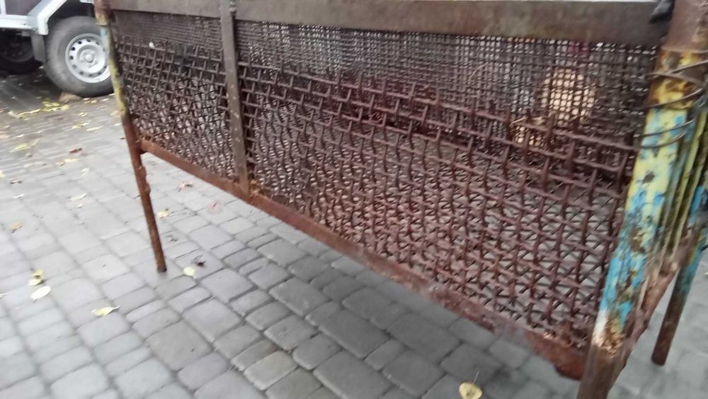 Продам клетку для морских свинок  кроликов  нутрий 1650 гр