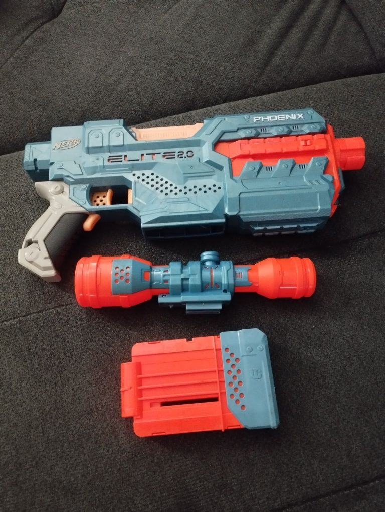Pistolet NERF automat. Na baterie