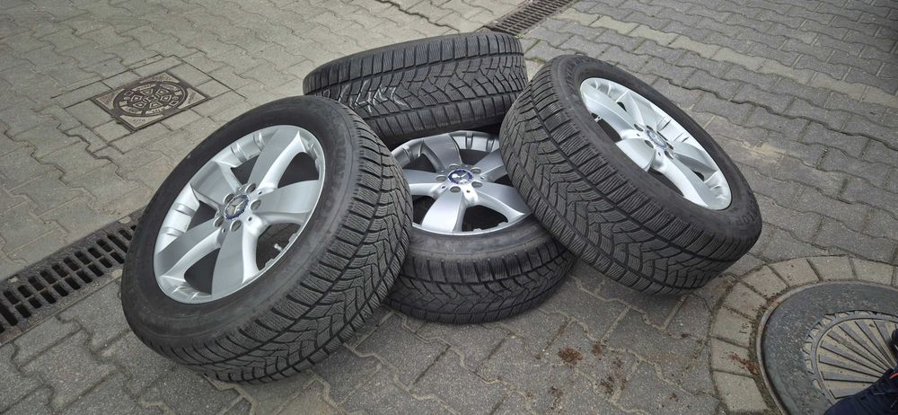 Koła z oponami zimowymi Dunlop 255/55R18V WS 5 SUV 109 V
