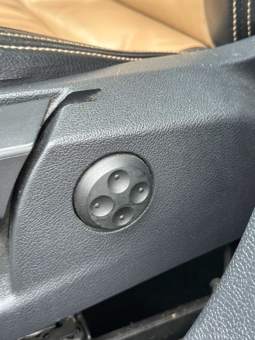 Продам Volkswagen Golf VI 2011 рік можлива розстрочка,кредит,обмін!