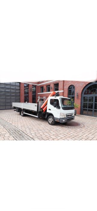 Mitsubishi canter com grua 12M+estrado