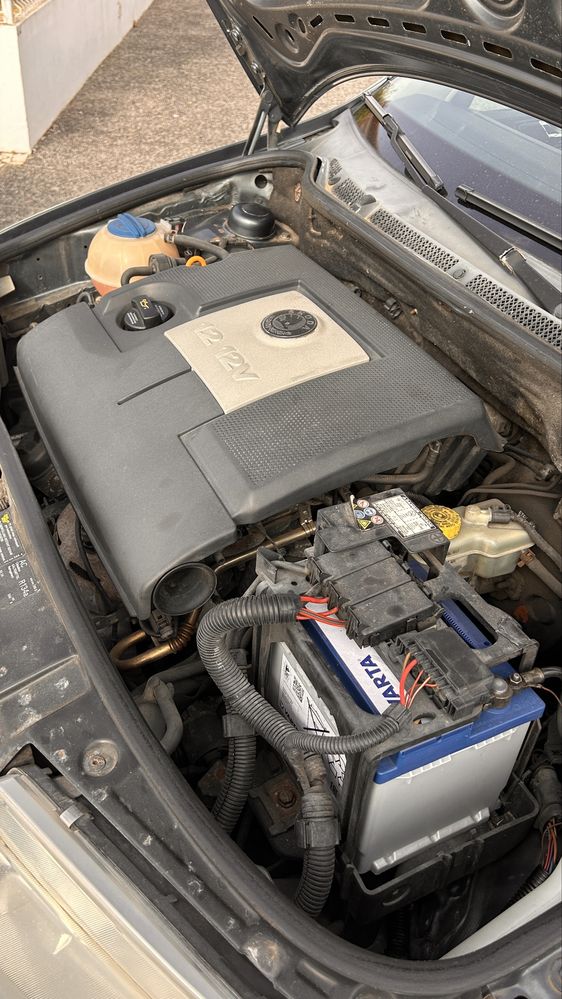 Skoda Fabia 1.2HTP com um dono