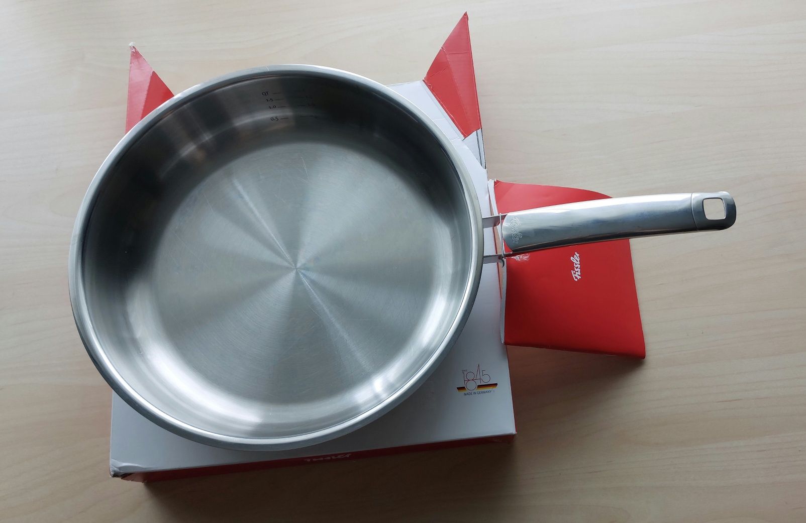 Fissler Steelux Pro Patelnia, Stal Nierdzewna, Srebrny, 28 cm