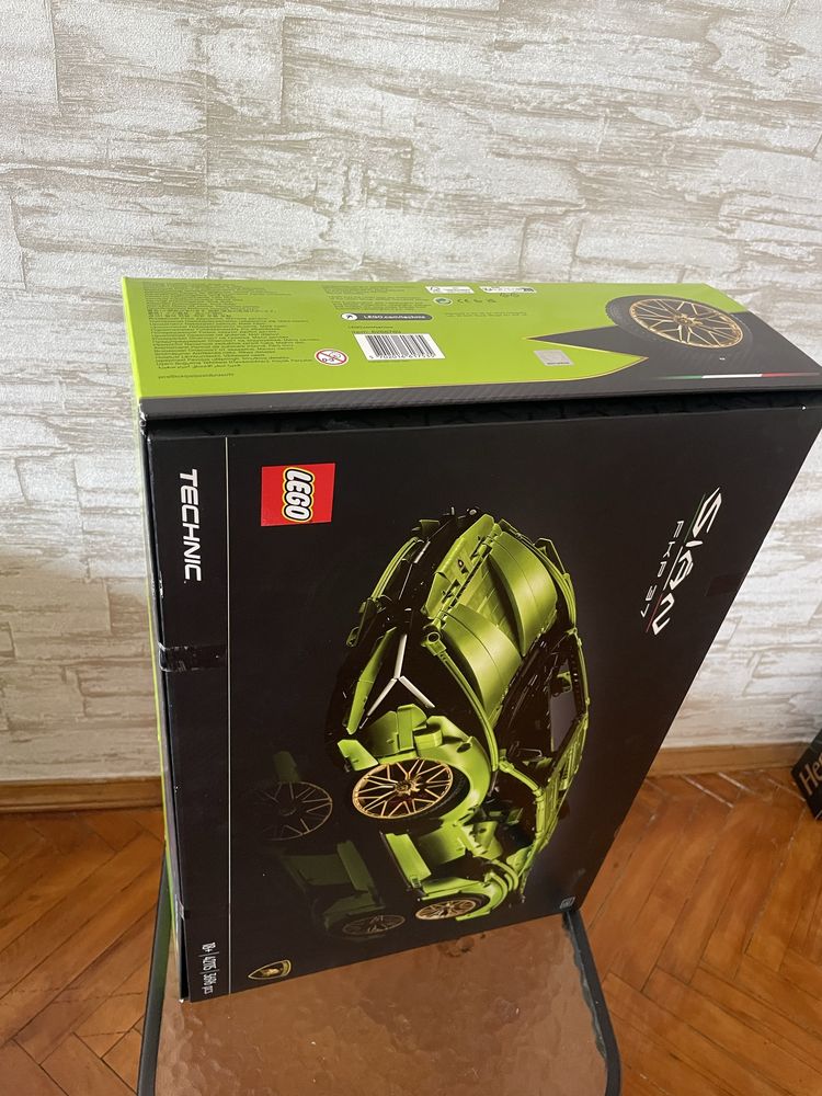 Lego lamborghini sian fkp 37 Оригінал 42115
