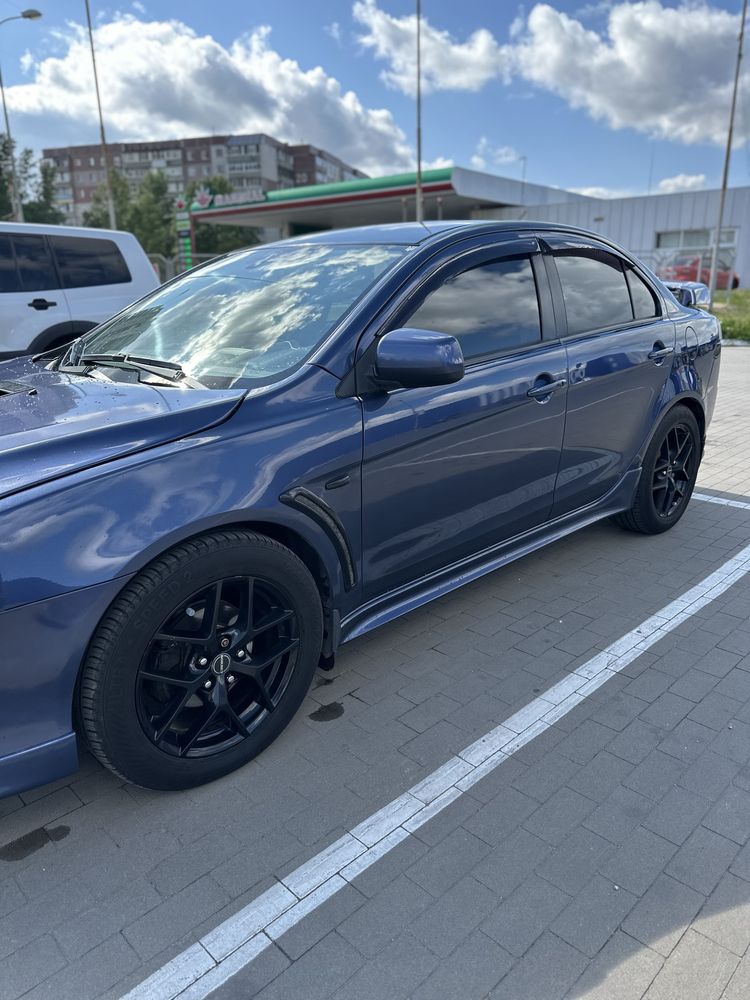 Mitsubishi Lancer х 2.0