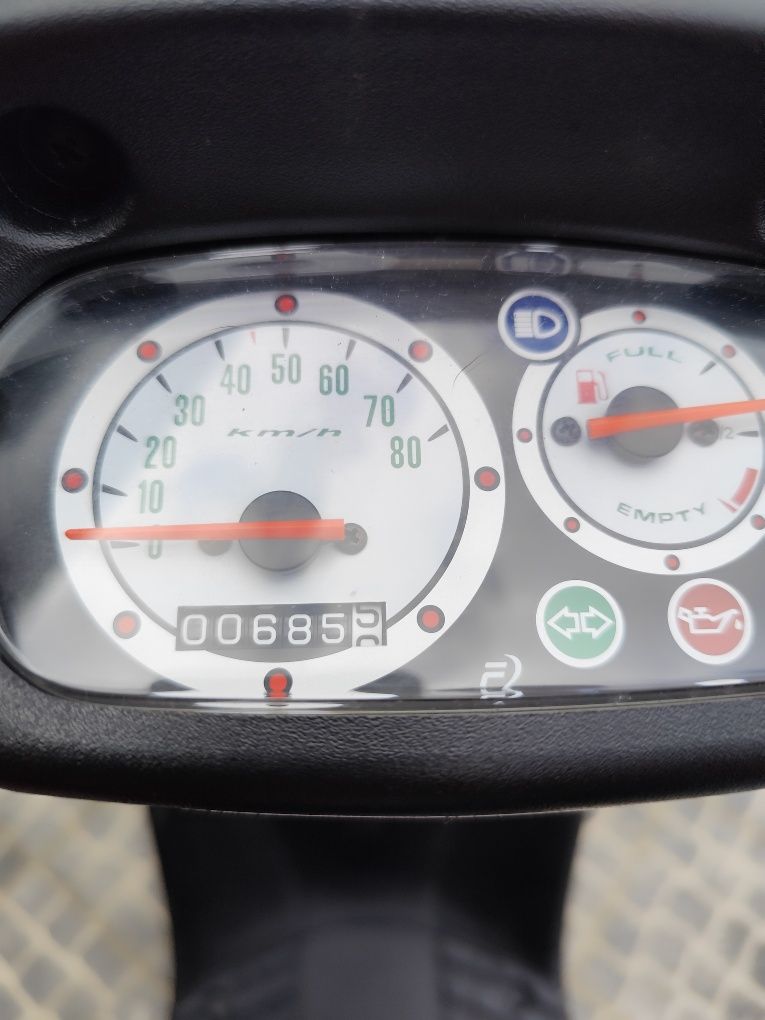 Yamaha bws como nova apenas com 686 km