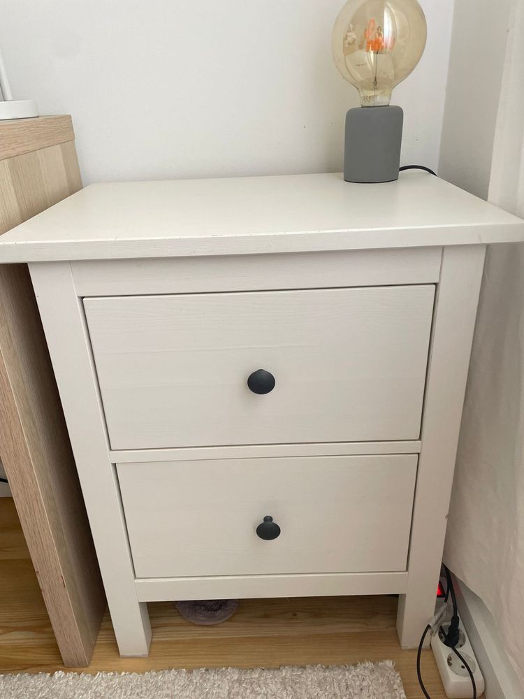 Mesa de cabeceira Hemns