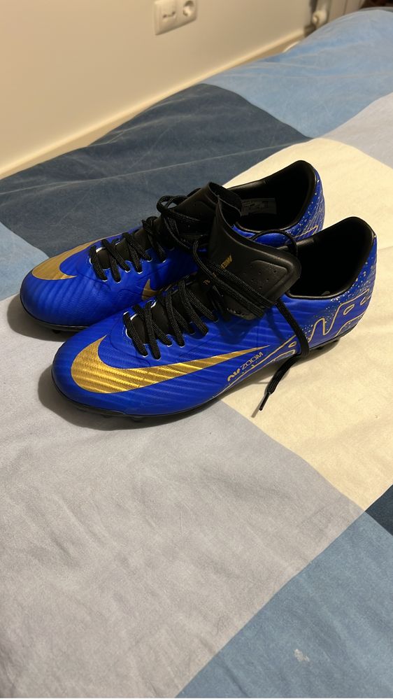 Chuteiras Mercurial 37/38
