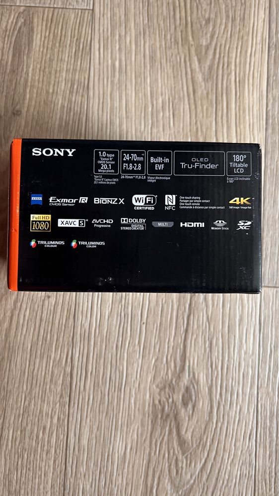 Фотоаппарат Sony Cyber-shot DSC-RX100 III