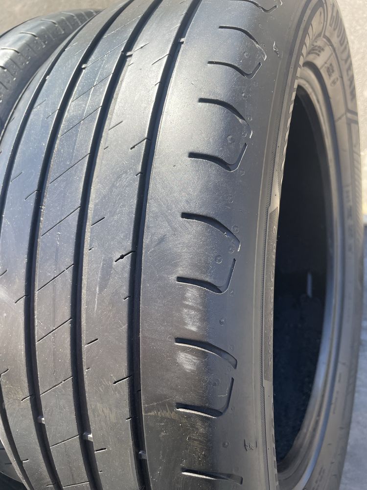 235/55/18 goodyear eficient grip 2 suv