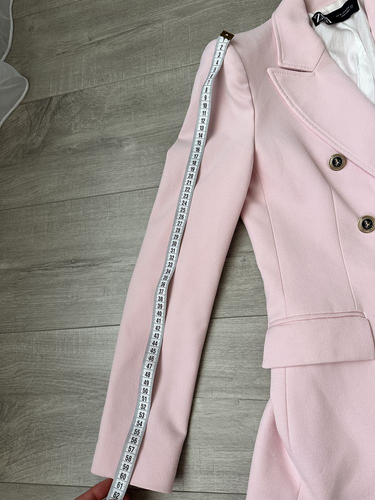 Приталенный жакет пиджак zara