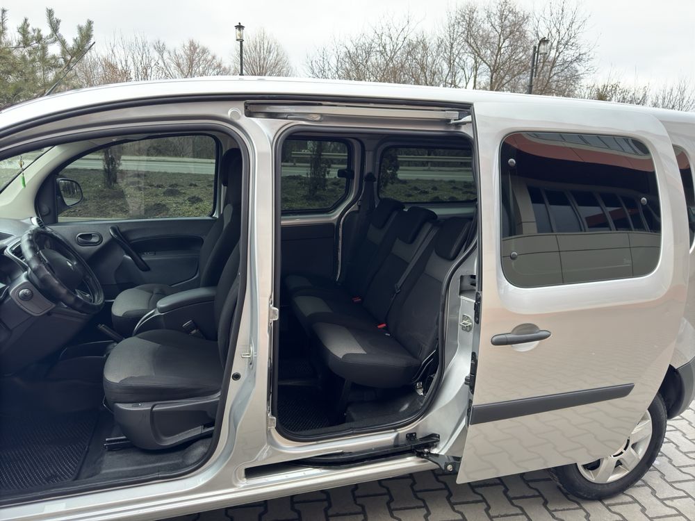 Продам RENAULT KANGOO  Z.E. 22 (60к.с.) Maxi