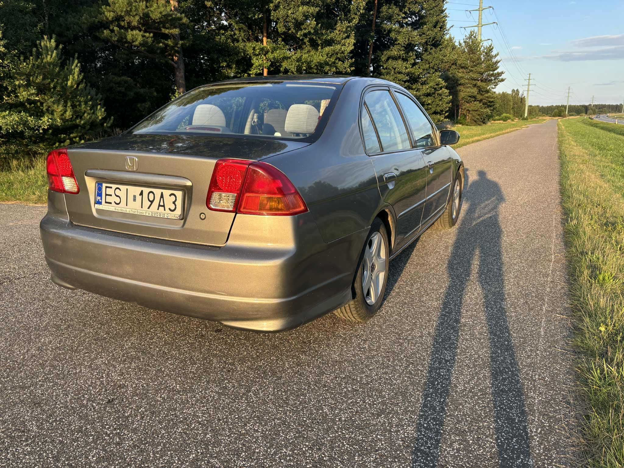 Honda Civic 1.7 VTEC EX 2004 – automat