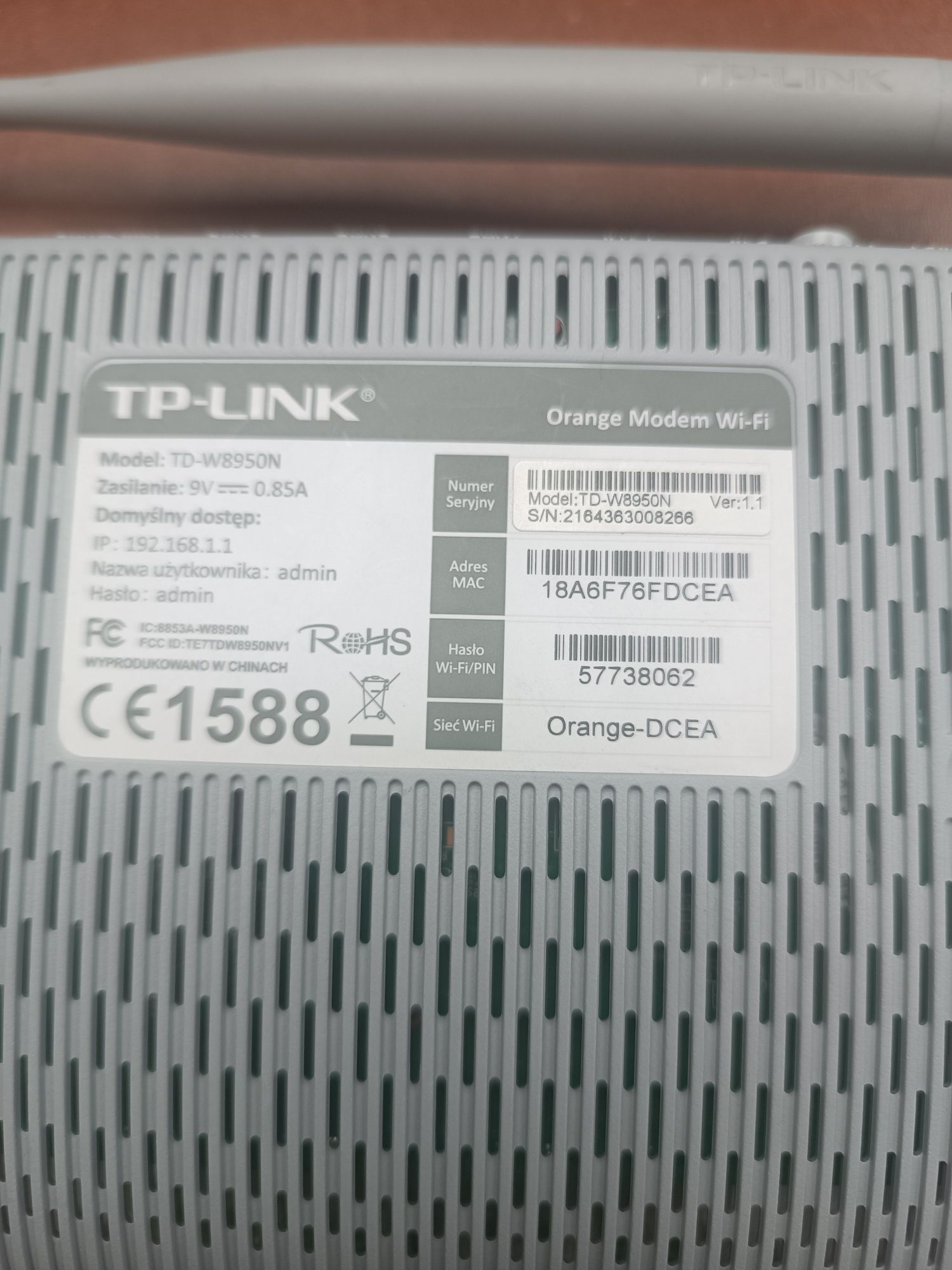 Router TP link TD-W8950N