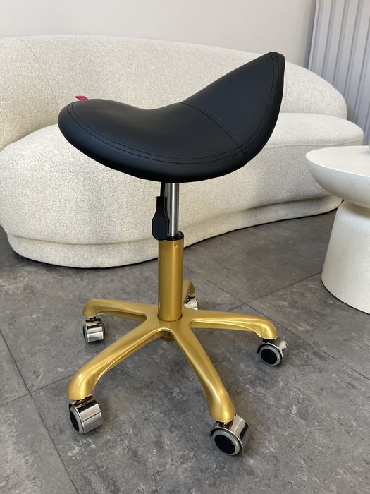 Taboret hoker kosmetyczny siodło rodeo krzesło