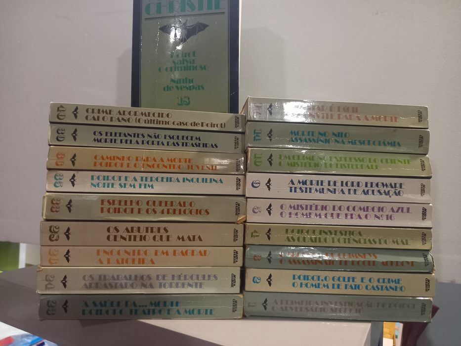 Livros Robin Cook, Agatha Christier