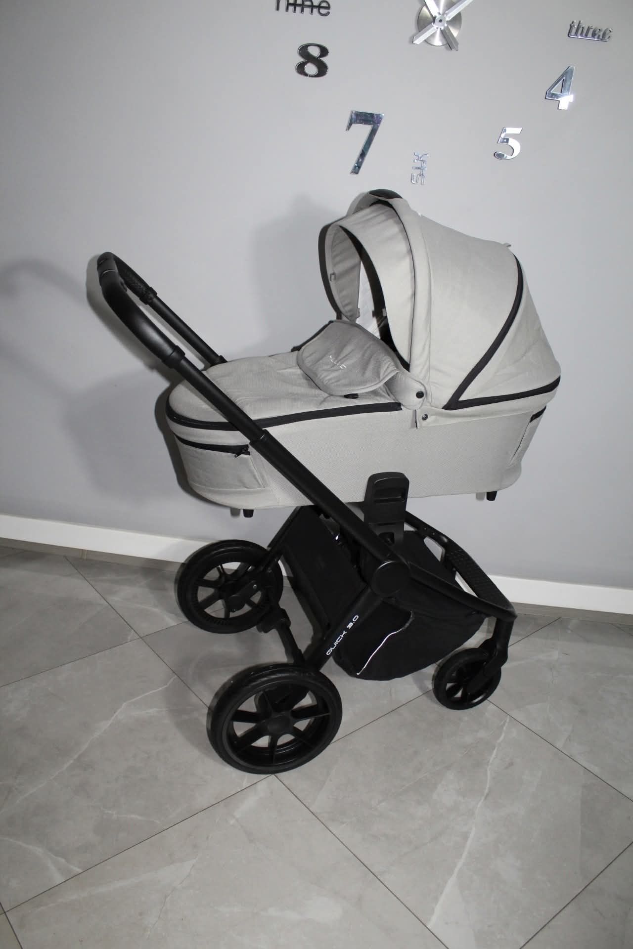Stan Idealny! Wózek Muuvo Quick 3.0 Steel Grey