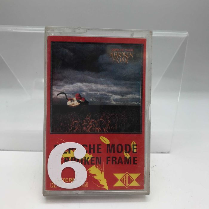 kaseta depeche mode - broken frame (2458)
