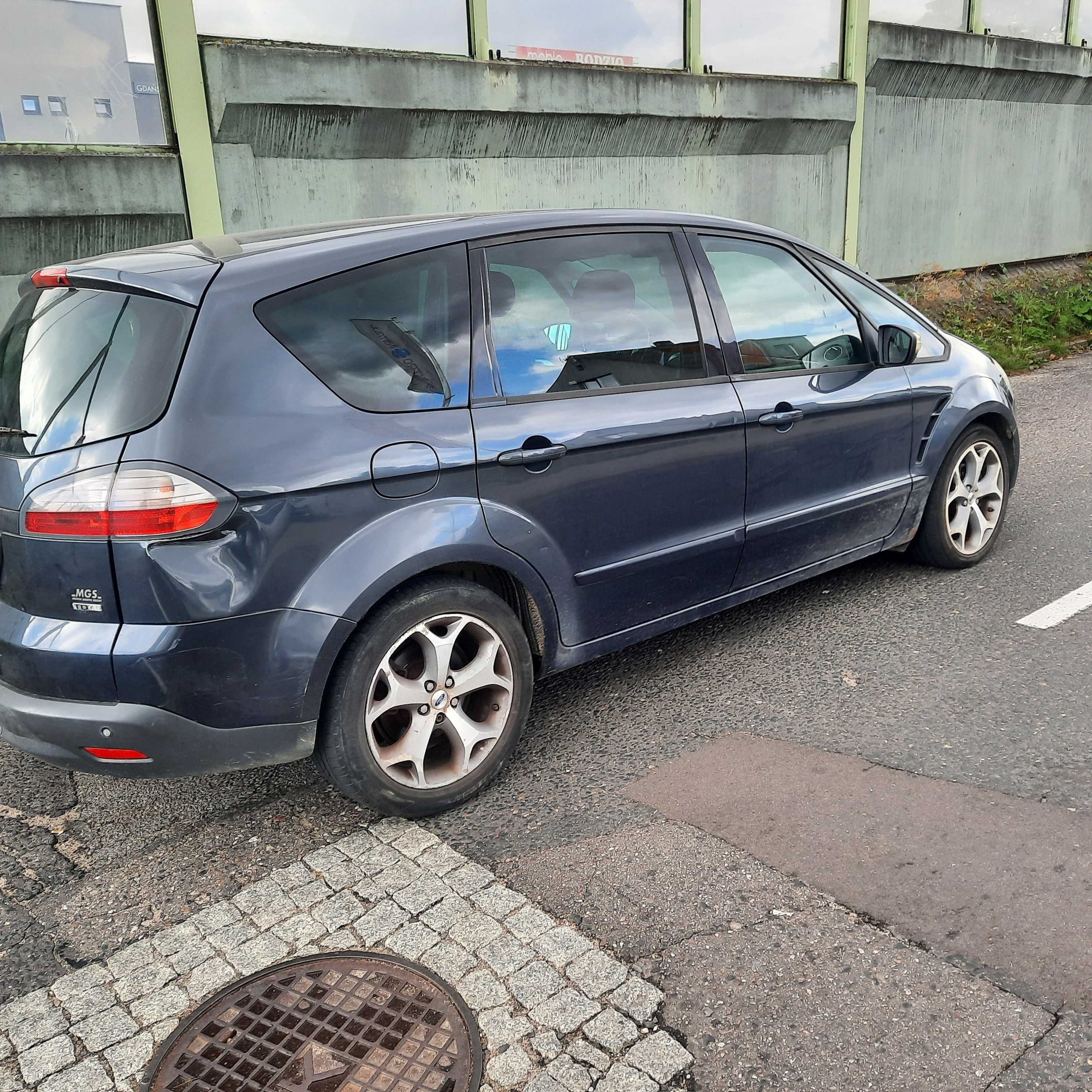 Ford S-Max  7-osobowy
