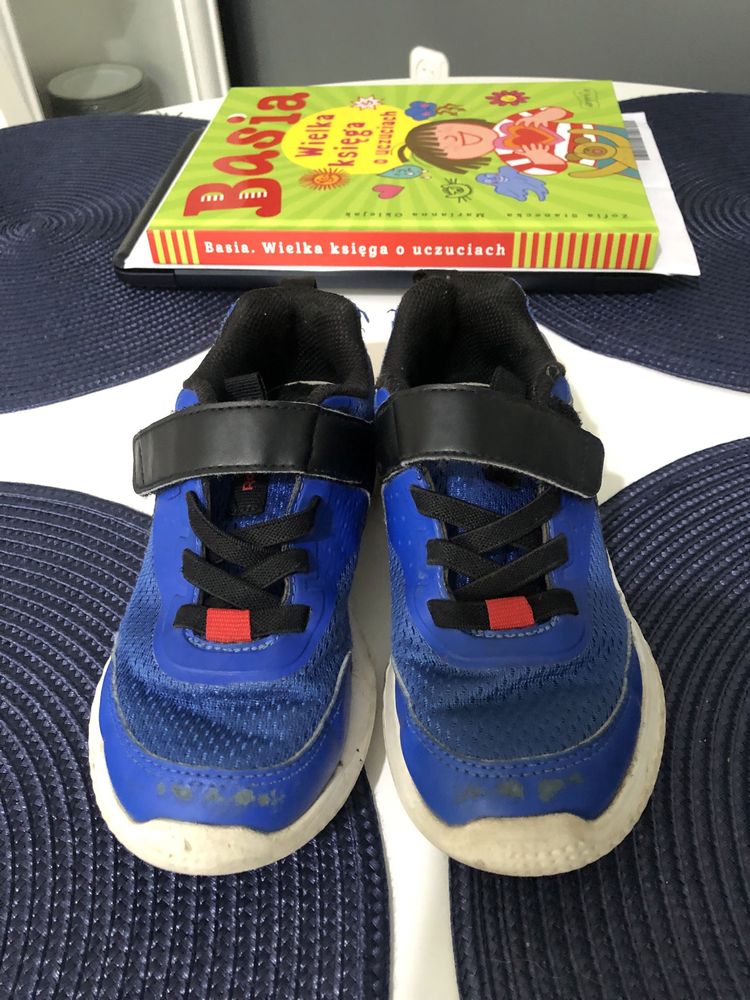 Buty sportowe reebok rozmiar 30 wkładka 18,5 cm