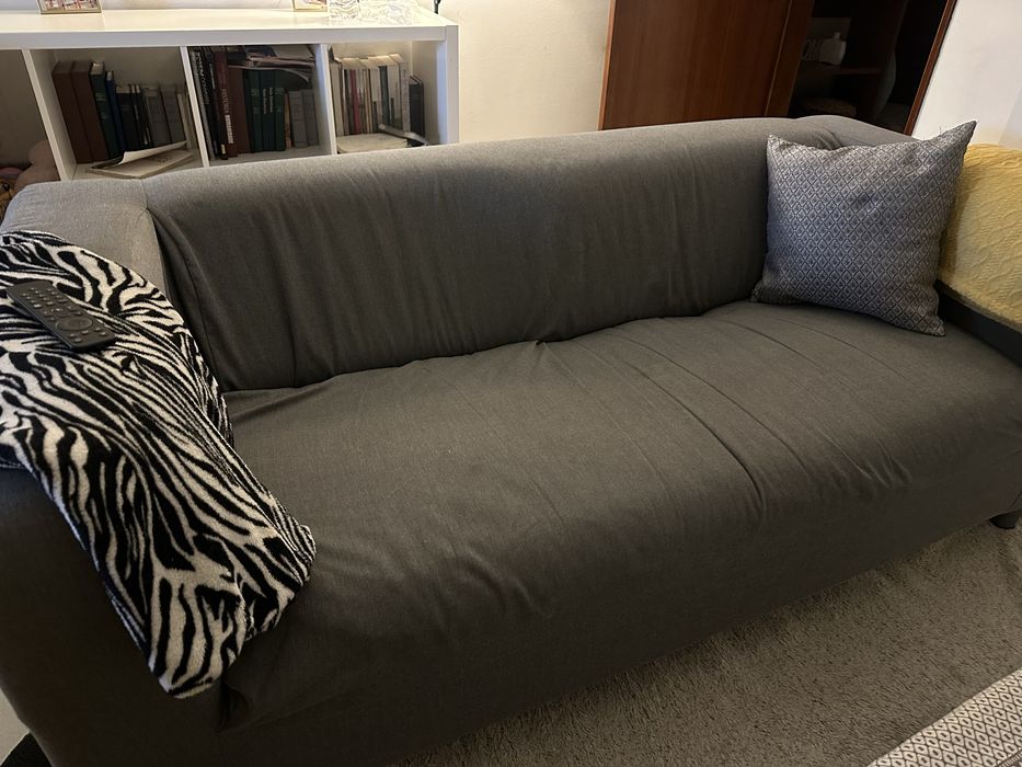 Sofa 3 lugares em bom estado