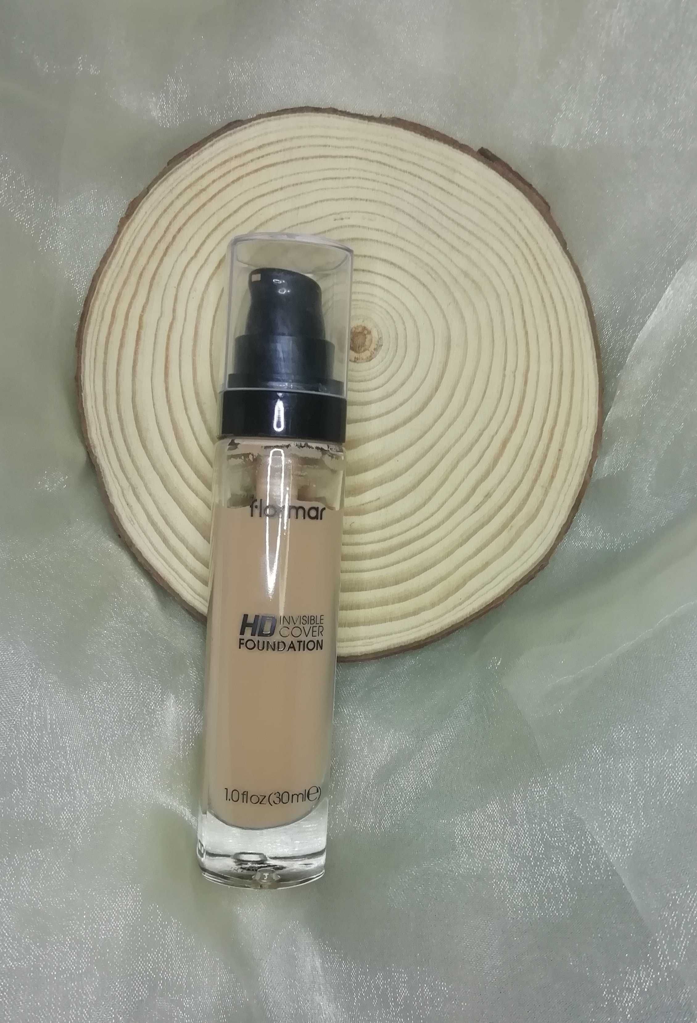 Base de maquilhagem HD da Flormar