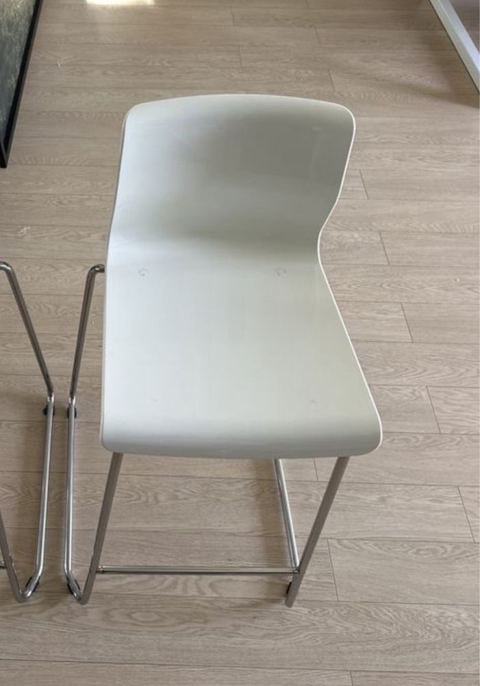 1 szt. Krzesło Hoker Ikea GLENN Stołek barowy, biały/chrom, 66 cm