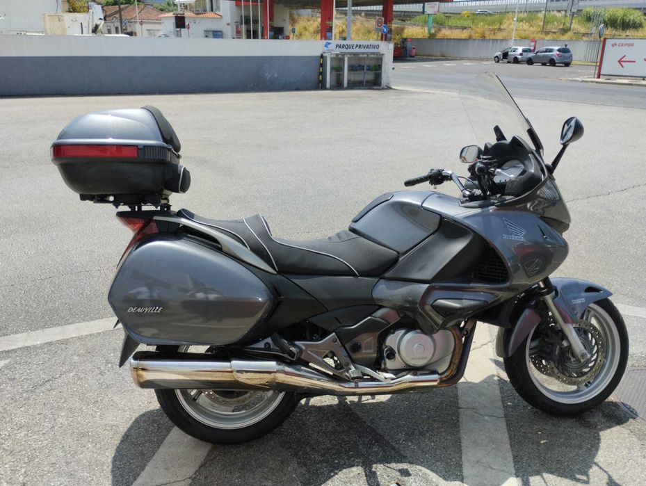 Honda deauville 2007