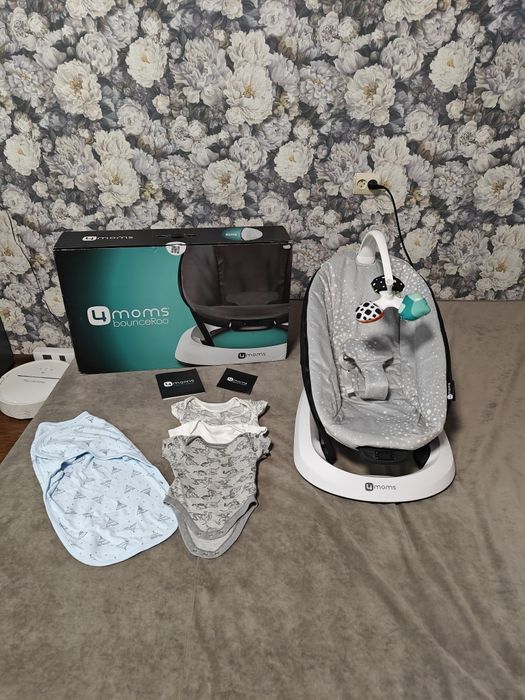 Заколисуючий центр Шезлонг 4moms bounceRoо + подарунки