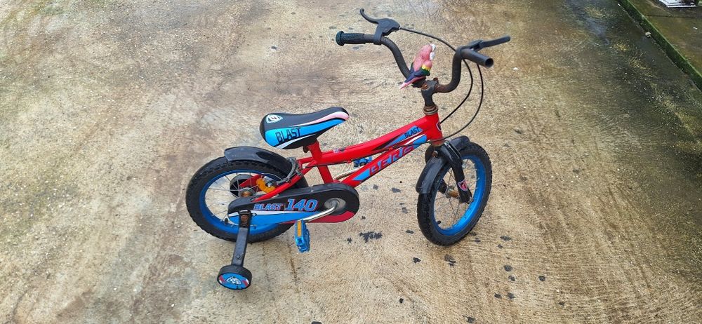 Bicicleta criança em muito bom estado.