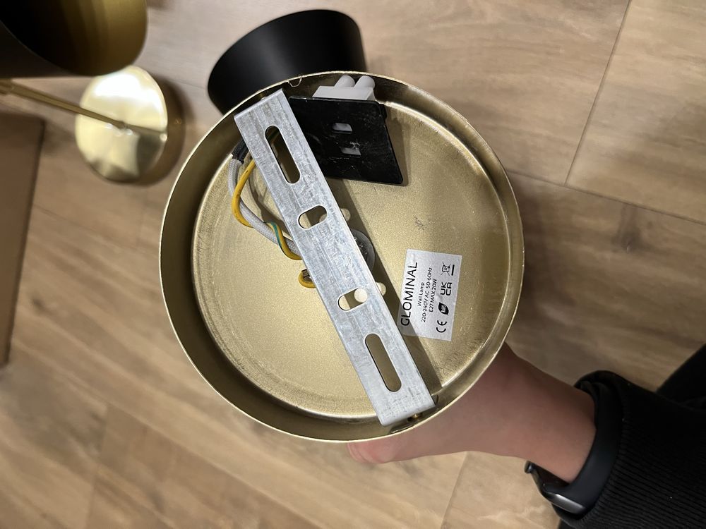 Lampa ścienna Glominal
